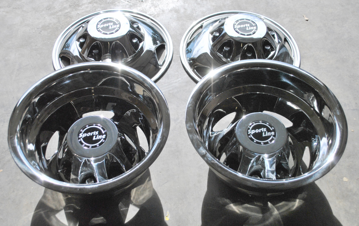 GM Chevy 3500HD 17" Stainless Steel Dually Wheel Simulator Set for 2011