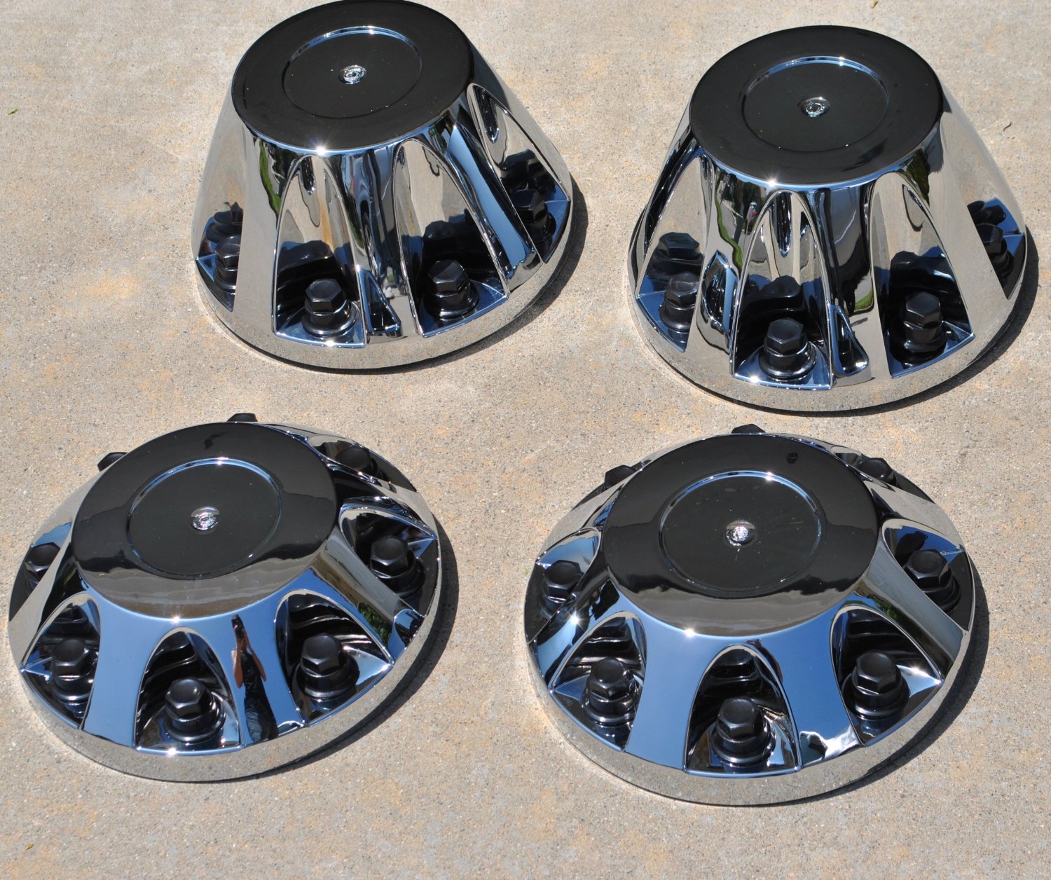 17” GMC Chevy Dually Wheel Front Center Cap Chrome Plated for 2011